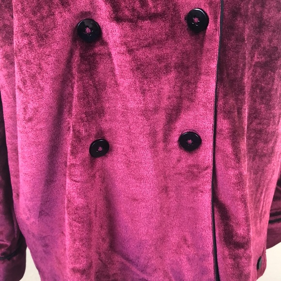 NWT Stunning! Volcom Stone Row Burgundy Soft Velvet Jacket - Size Small - Picture 2 of 16